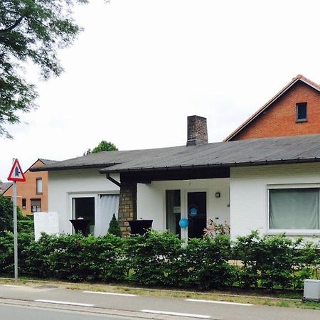 Hotel Fokus Praktijkhuis Dessel Exterior foto